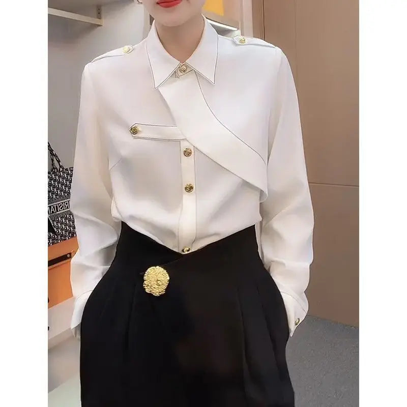 Chic button-up fashion shirt