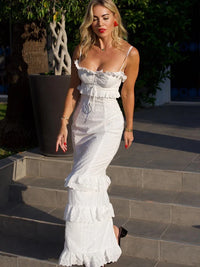 Lightweight white dress for hot weather