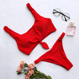 Quick-dry bikini set on model by pool