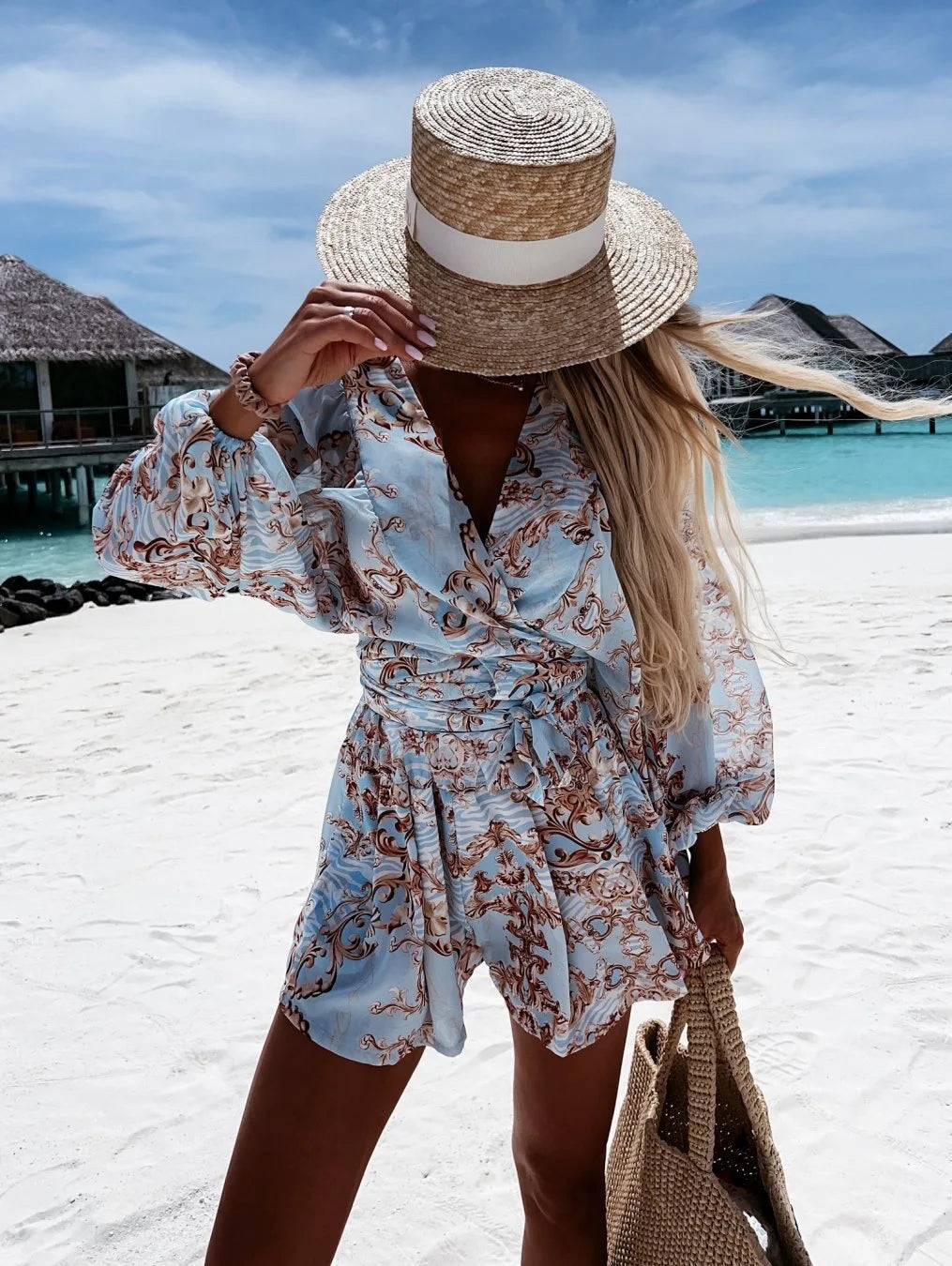 Summer deep V-neck beach style shorts suit