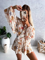 Summer deep V-neck beach style shorts suit