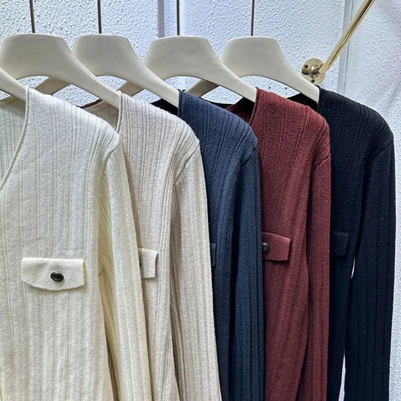 V-neck Long Sleeve Knitting Sweater
