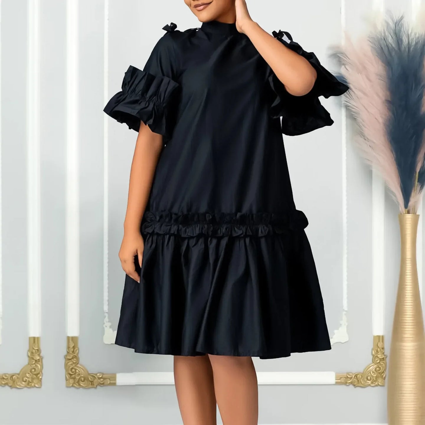 Elegant Half Sleeve Polyester gowns