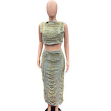 Trendy women’s festival denim set