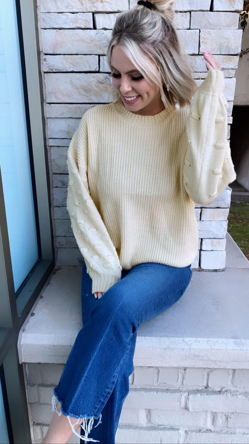 Womens Fall and Winter Fashion Sweater 2022 Crewneck Pom Pom Long Sleeve Chunky Knit Pullover Sweater Oversized Batwing Sleeve Loose Jumper Tops (Apricot, Large)